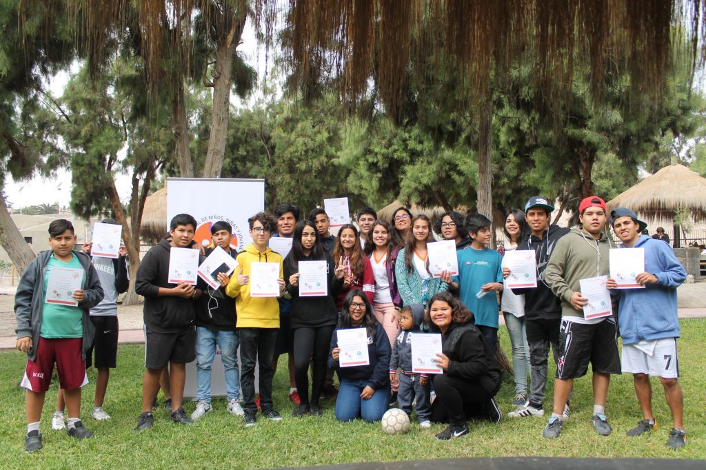 Grupo CINNJA realiza exitosa Escuela de Liderazgo para adolescentes en CORFAL